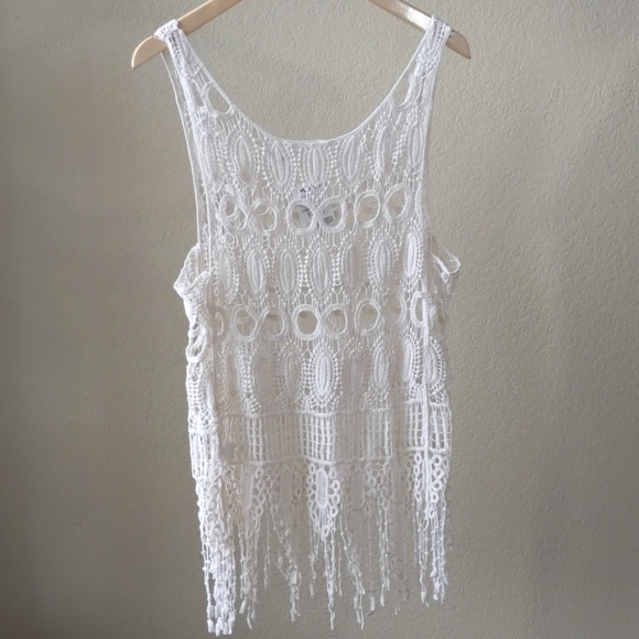 Love tree Cream crochet sleeveless boho top - Picture 5 of 8